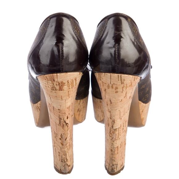 7  Louis Vuitton LV Monogram Bow Accents Peep Toe Pumps - Picture 4 of 6